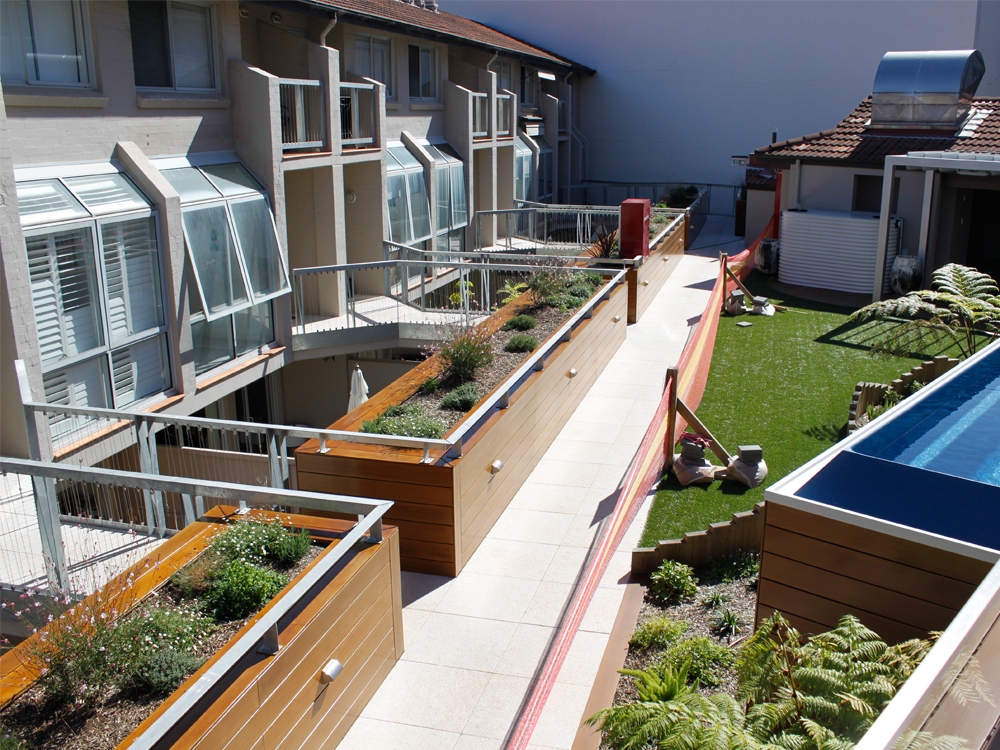 Standing Planter Box 